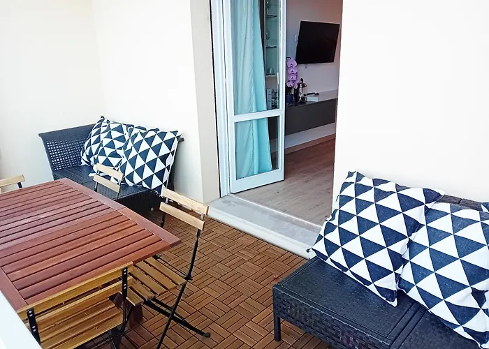 Appartamento Con Terrazza Fronte Mare