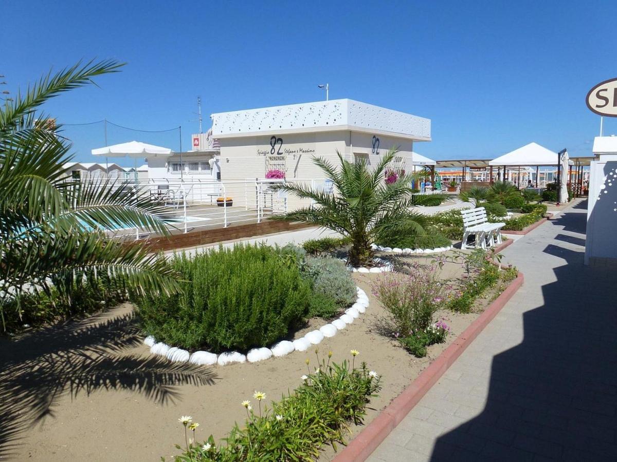 Con Terrazza Fronte Mare Apartment