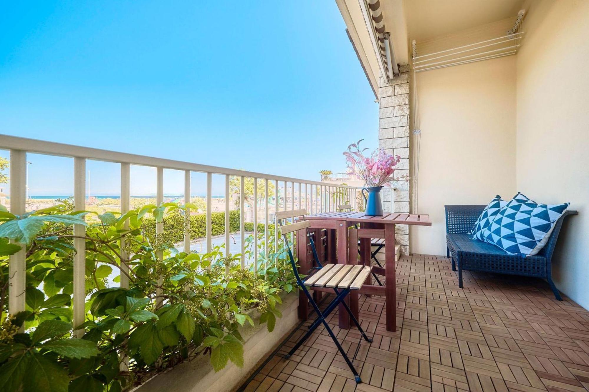 Con Terrazza Fronte Mare Appartement